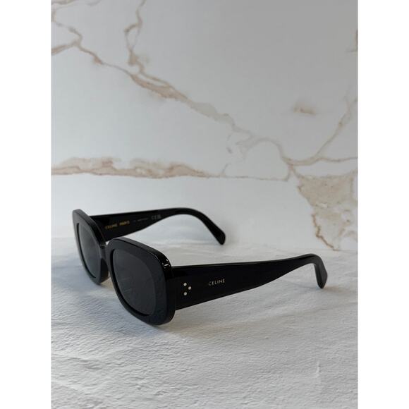 NEW Celine CL40287U Bold 3 Dots Black Sunglasses